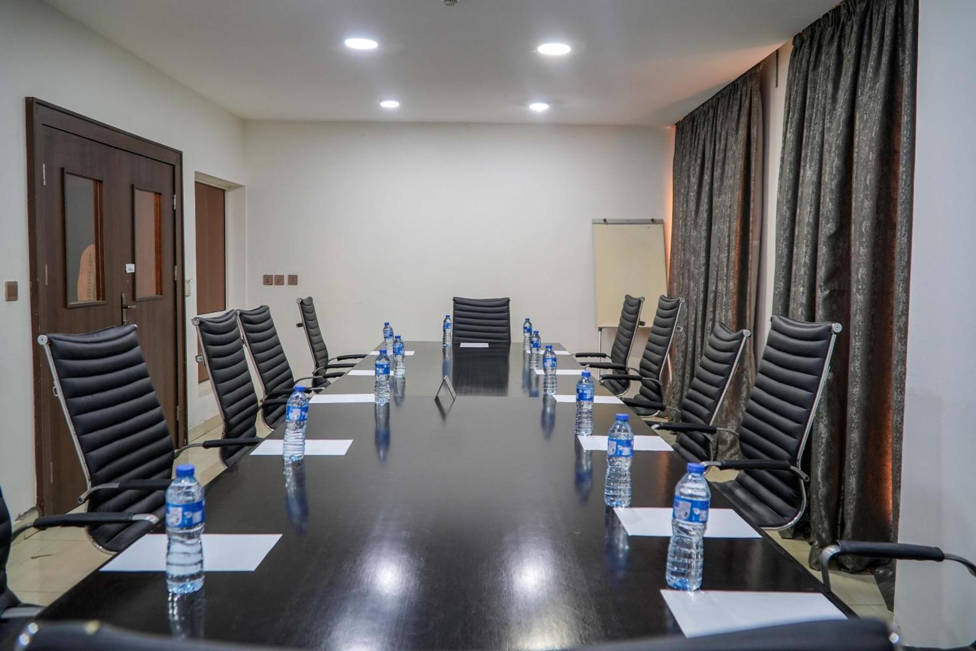 Amor Hotels Abuja Exterior foto